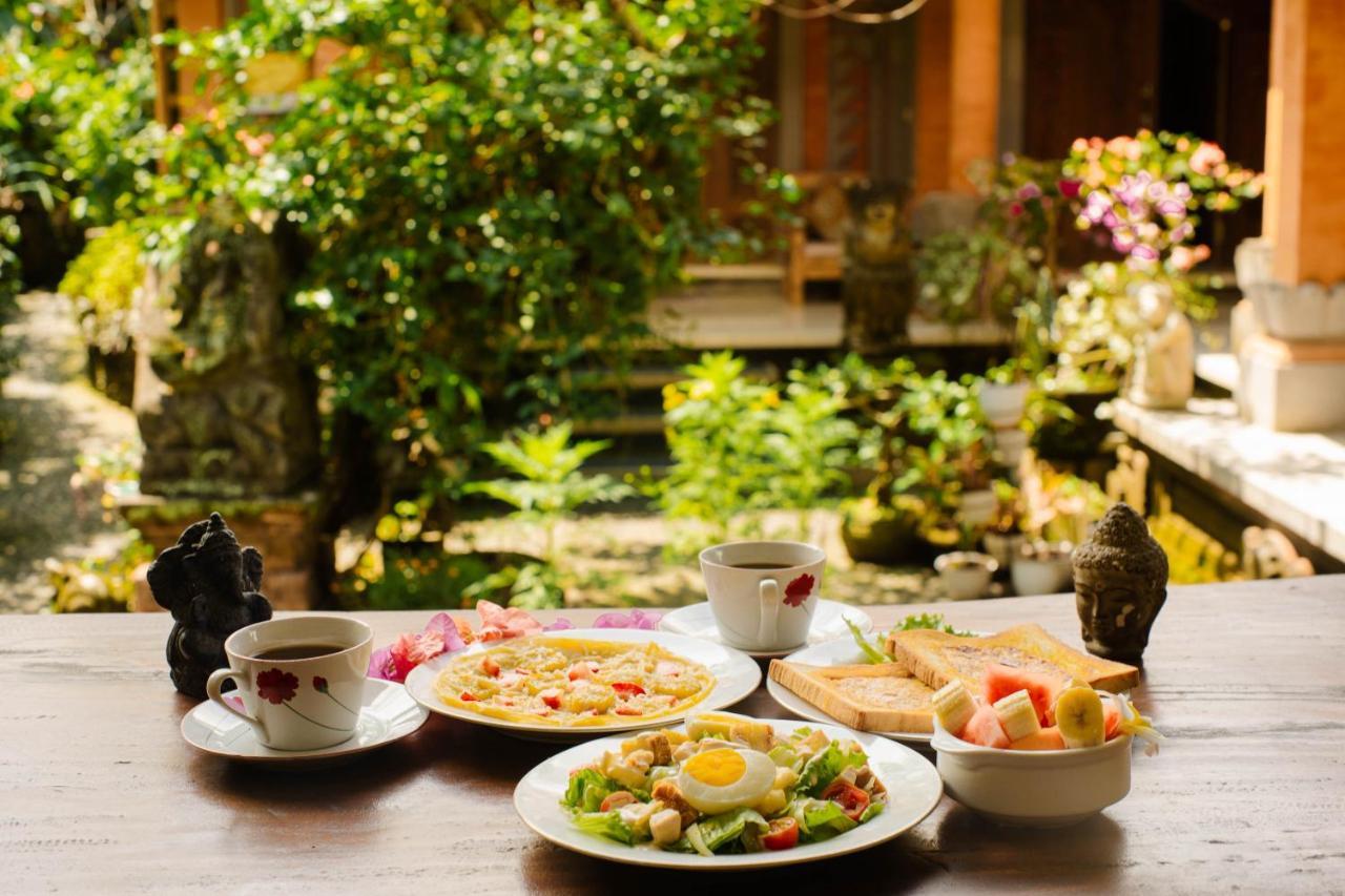 Satya House Ubud Bagian luar foto