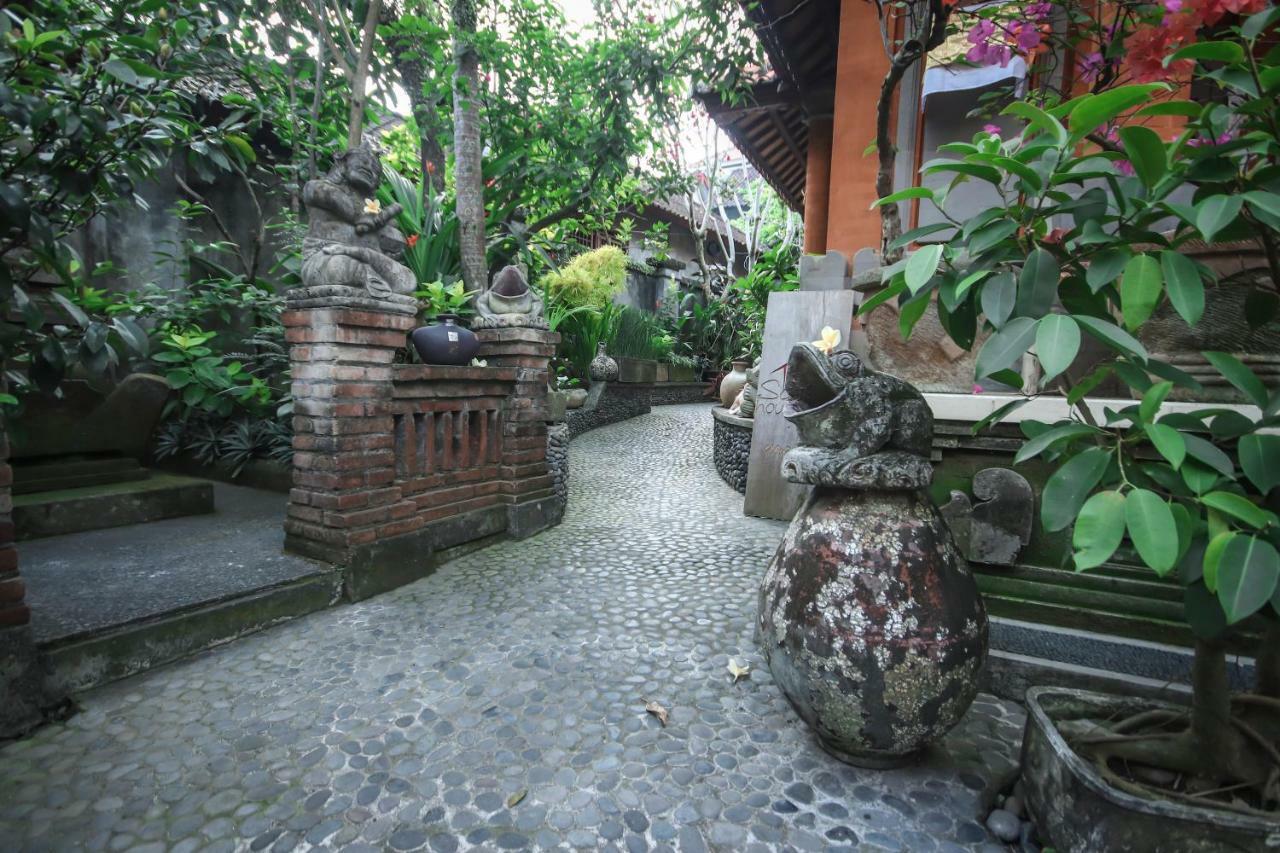 Satya House Ubud Bagian luar foto